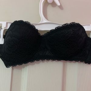 Black Lace strapless bra